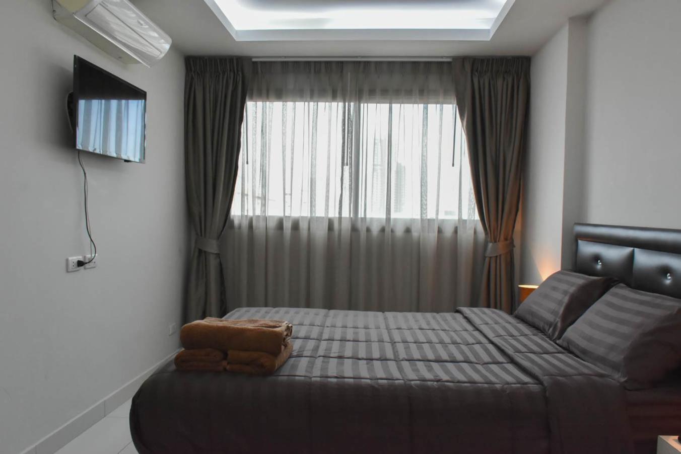 Water Park Apartemen *